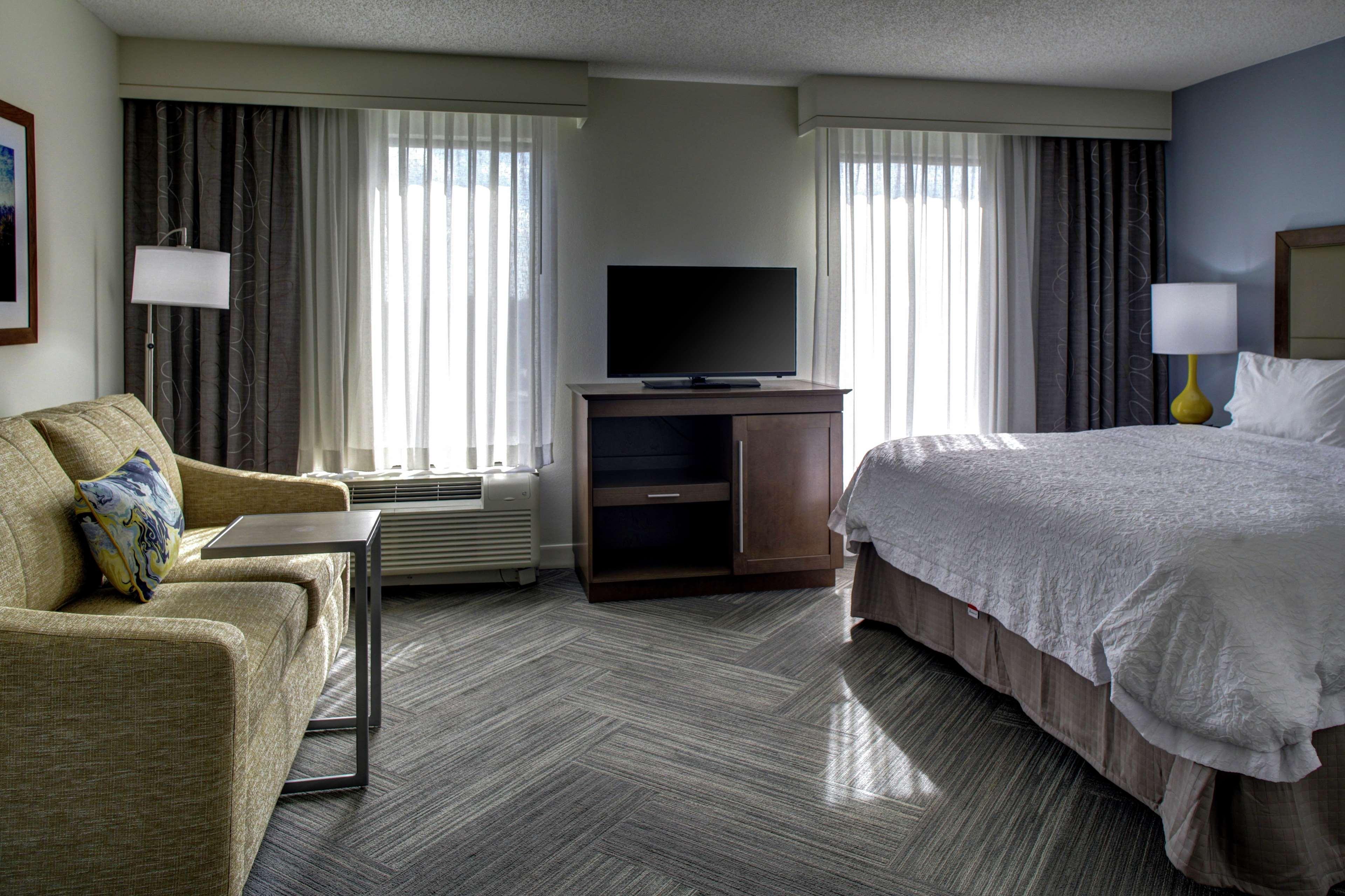 Hampton Inn & Suites At Lake Mary Colonial Townpark Exterior foto