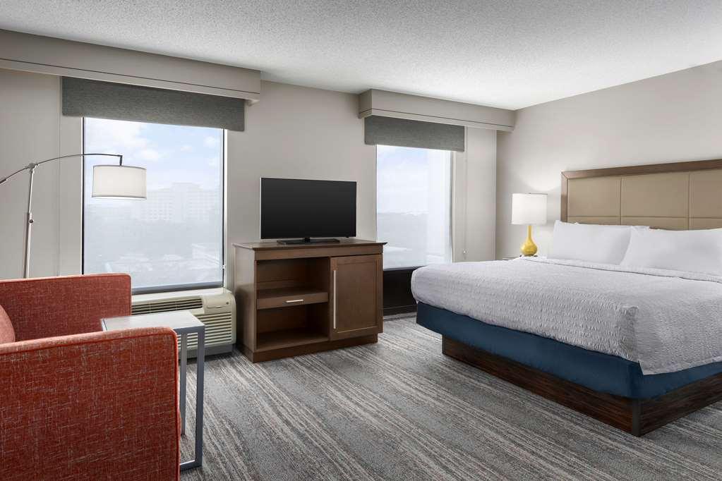 Hampton Inn & Suites At Lake Mary Colonial Townpark Habitación foto